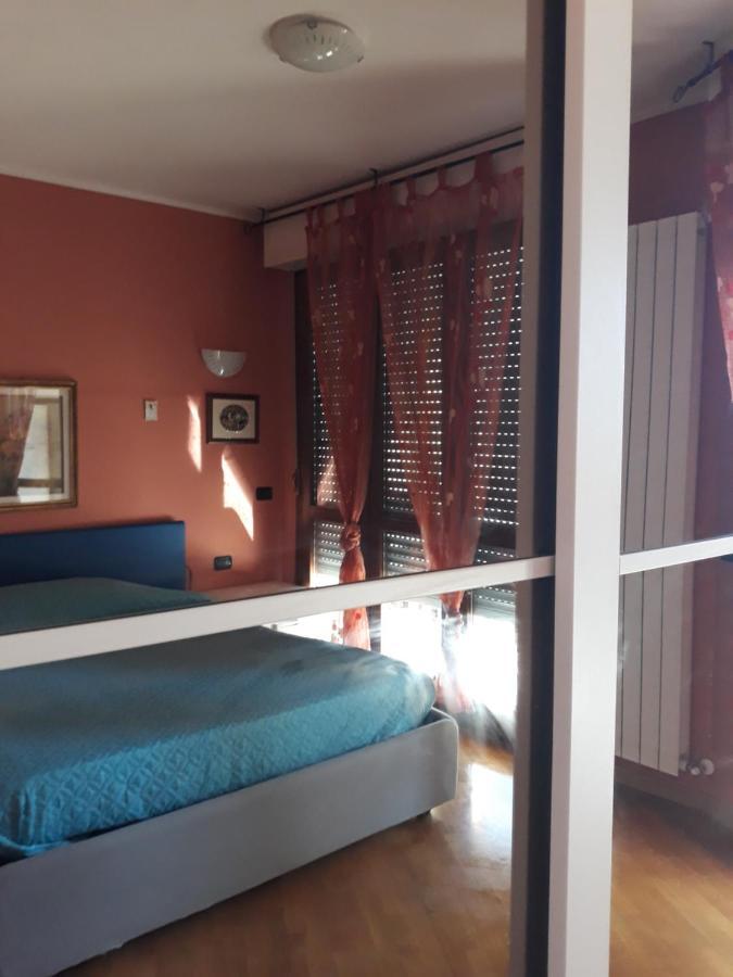 Alloggio Petunia Busto Arsizio Exteriér fotografie